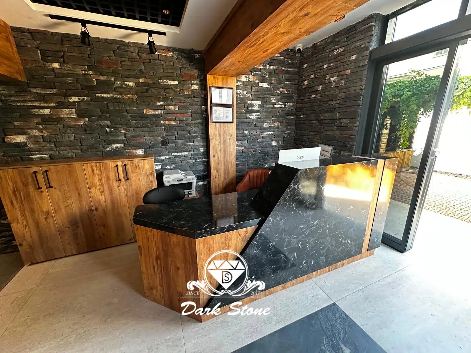 Dark Slate Stone - DS 811